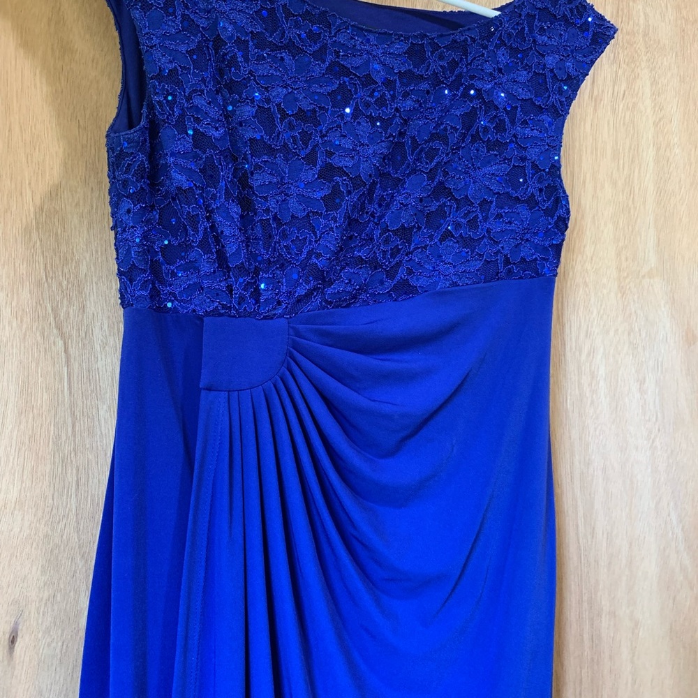 Lovely royal blue gown.